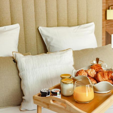 Les Gites De Laure - L'Eden Romantique, Chambres Hotes, Spa Prive, Couloir De Nage, Adults Only Malves-en-Minervois Экстерьер фото