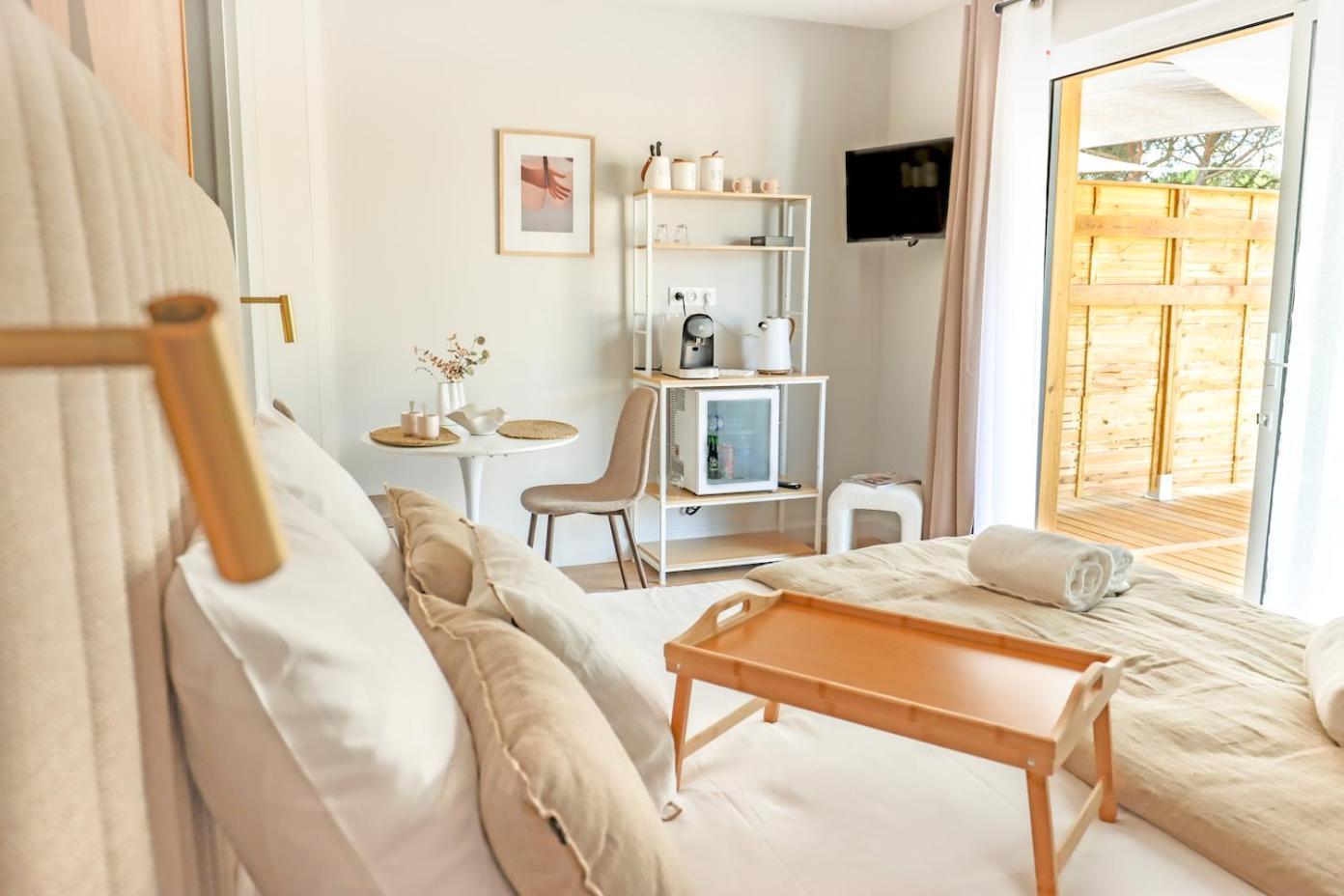 Les Gites De Laure - L'Eden Romantique, Chambres Hotes, Spa Prive, Couloir De Nage, Adults Only Malves-en-Minervois Экстерьер фото